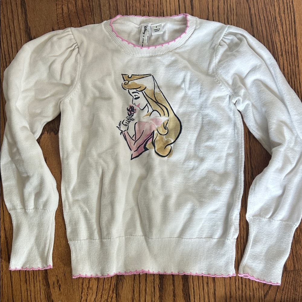 White Puff-Sleeve Knit Top with Princess Graphic